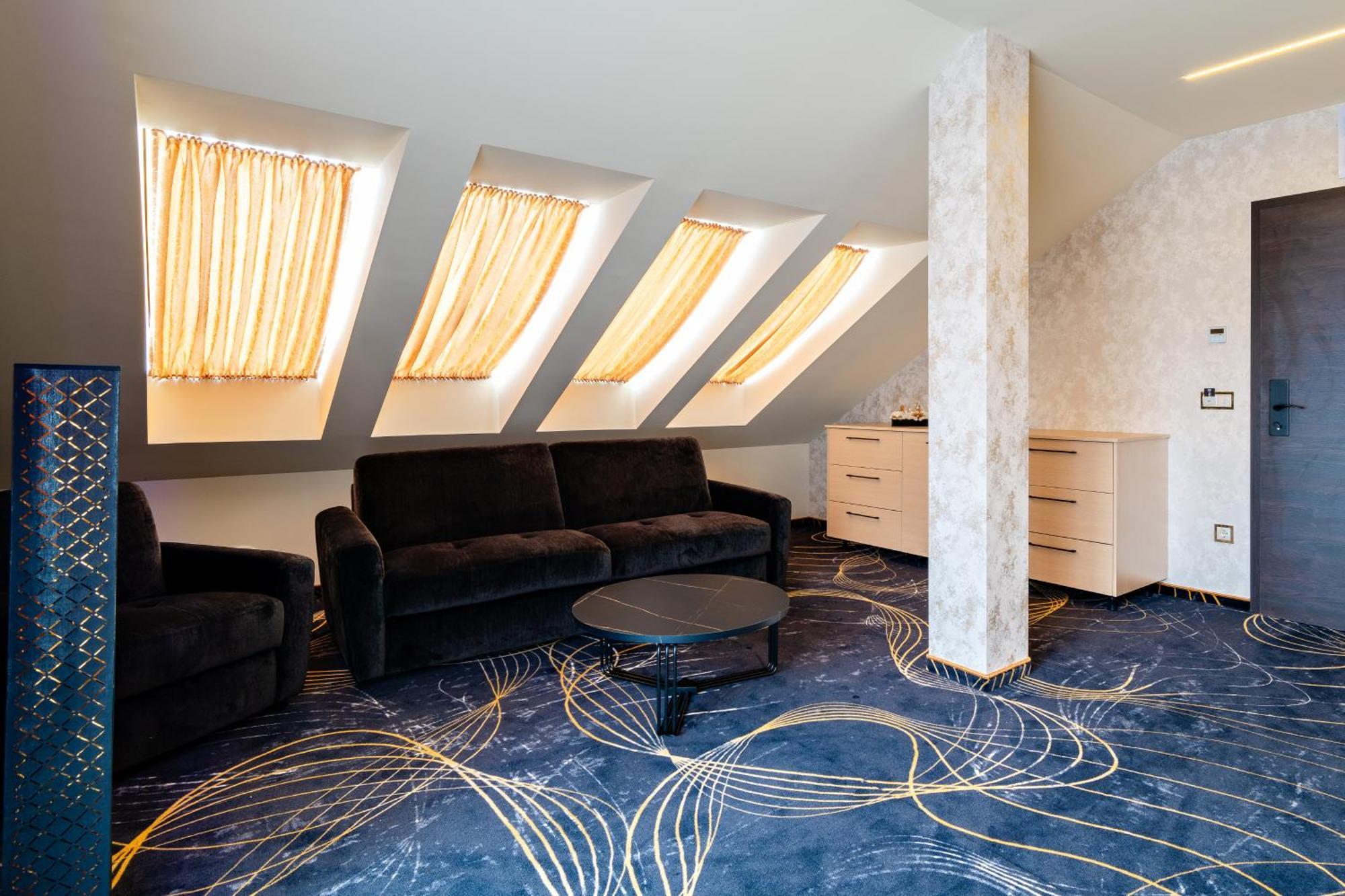 Diamond Panzio Bed & Breakfast Hajduszoboszlo Bagian luar foto