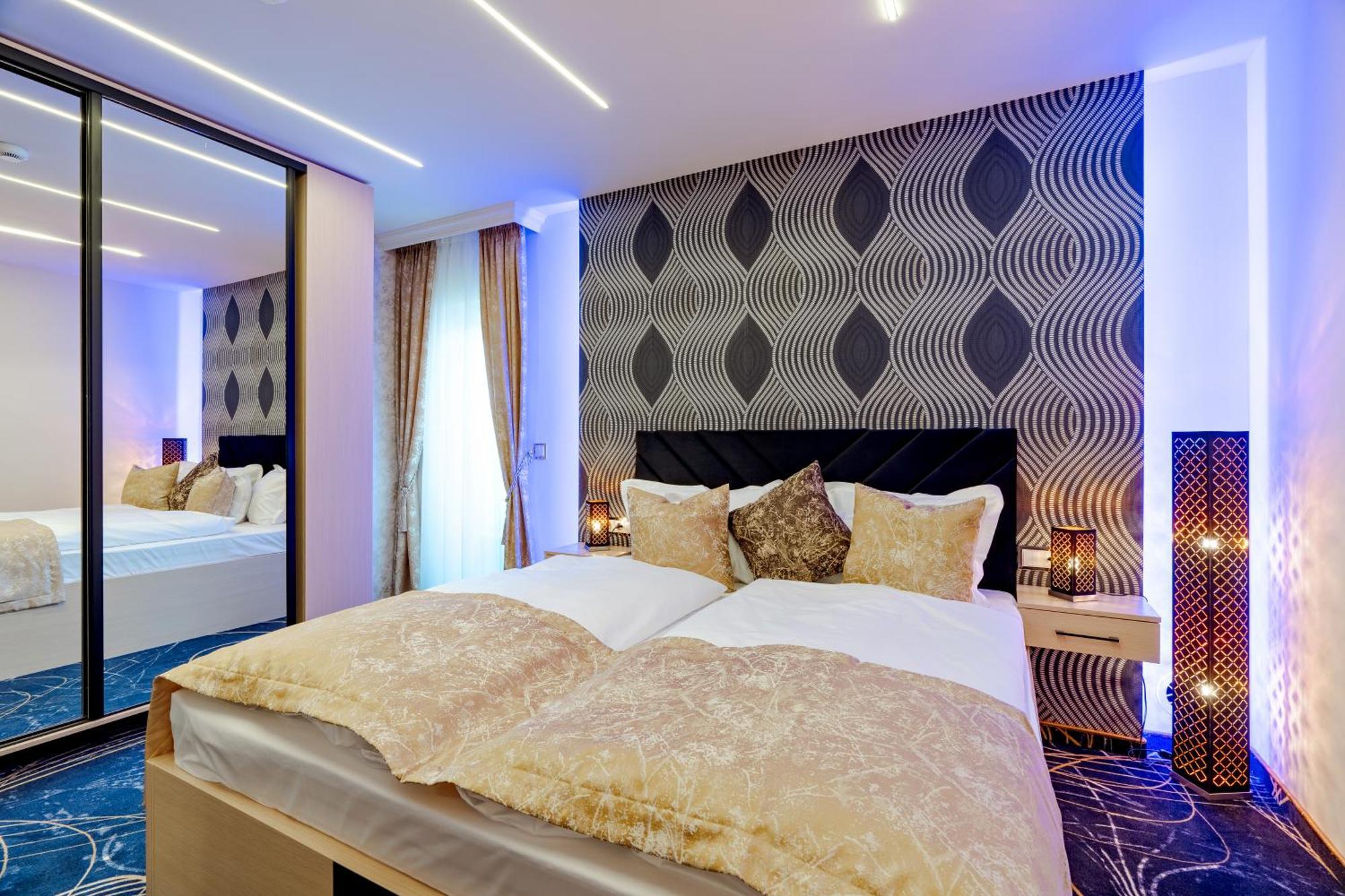 Diamond Panzio Bed & Breakfast Hajduszoboszlo Bagian luar foto